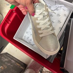 DV by Dolce Vita Women's Metallic Silver Sneakers
